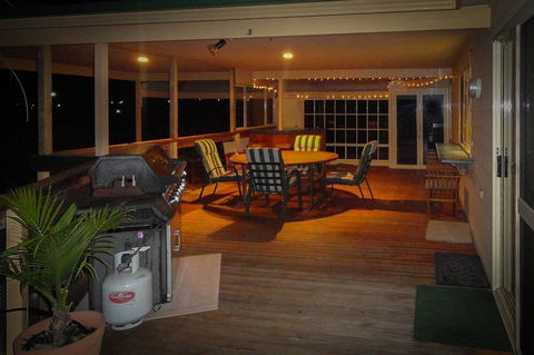 Baywatch - Accommodation Kalgoorlie 11