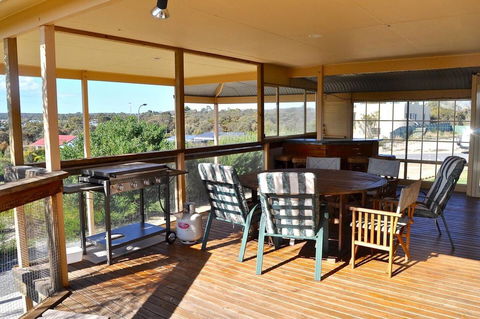 Baywatch - Accommodation Kalgoorlie 9