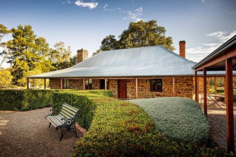 Jacobs Estate Cottage - Accommodation Kalgoorlie 0