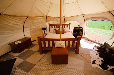 Bukirk Glamping & Fancy Coops - Accommodation Kalgoorlie 1