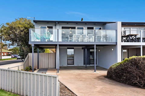 Sorrento - Aldinga Beach - Accommodation Kalgoorlie 12
