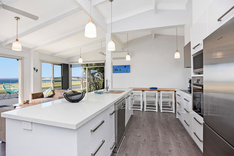 Sorrento - Aldinga Beach - Accommodation Kalgoorlie 8