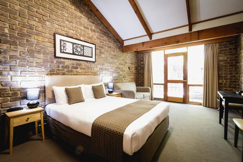 The Lodge By Manna - Accommodation Kalgoorlie 4