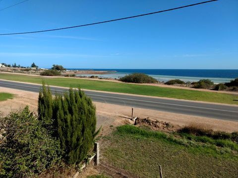 Seafront Shack - Accommodation Kalgoorlie 0