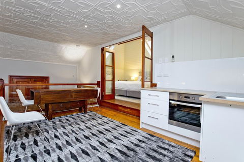 Druids Hall - Accommodation Kalgoorlie 6