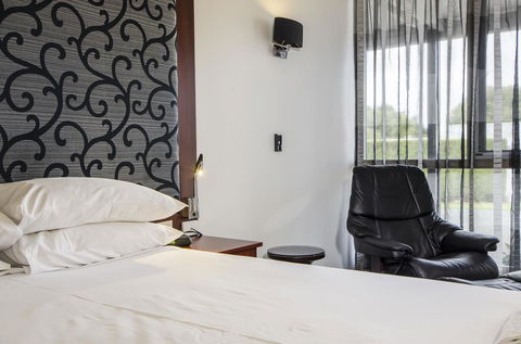 The Commodore - Accommodation Kalgoorlie 38