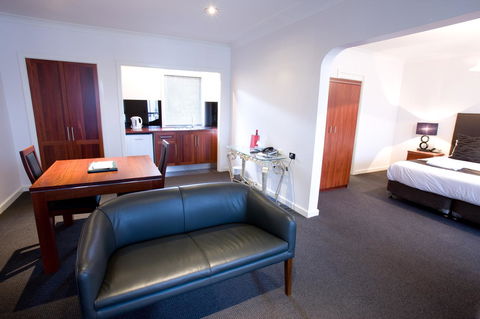 The Commodore - Accommodation Kalgoorlie 32