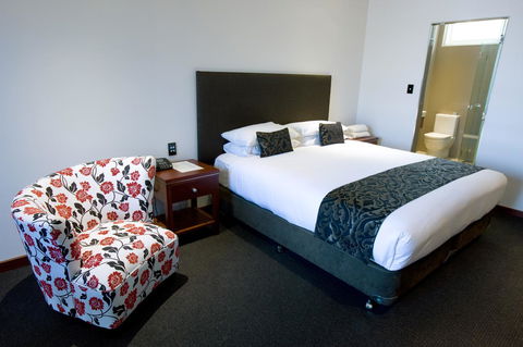 The Commodore - Accommodation Kalgoorlie 11