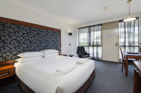 The Commodore - Accommodation Kalgoorlie 41