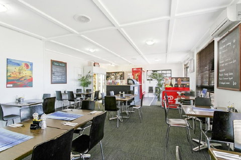 The Ocean Crest - Accommodation Kalgoorlie 5