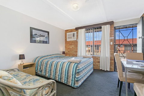 The Ocean Crest - Accommodation Kalgoorlie 19