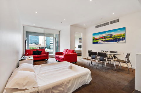 Swainson On Hindmarsh - Accommodation Kalgoorlie 8