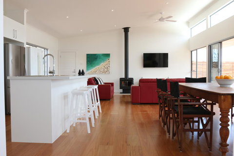 Middle River Beach House - East & West House - Accommodation Kalgoorlie 21