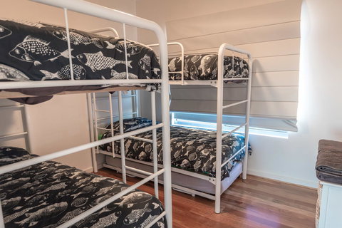 Middle River Beach House - East & West House - Accommodation Kalgoorlie 14