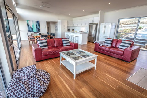 Middle River Beach House - East & West House - Accommodation Kalgoorlie 11
