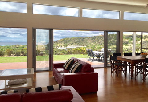 Middle River Beach House - East & West House - Accommodation Kalgoorlie 5