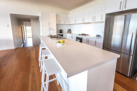 Middle River Beach House - East & West House - Accommodation Kalgoorlie 10