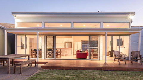 Middle River Beach House - East & West House - Accommodation Kalgoorlie 7