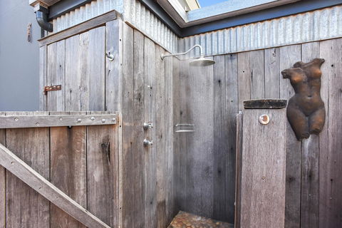 Esplanade Escape - Accommodation Kalgoorlie 8