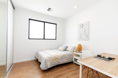 Brand New Affordable Luxury 3 Bedroom 3 Bathrooms House Close To Adelaide City, Chinatown, Beach, Adelaide Airport - Accommodation Kalgoorlie 8