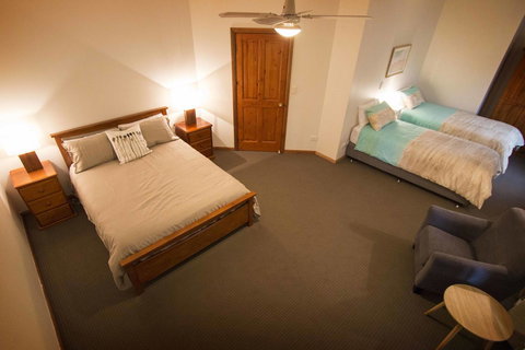 Limestone Ridge - Accommodation Kalgoorlie 9