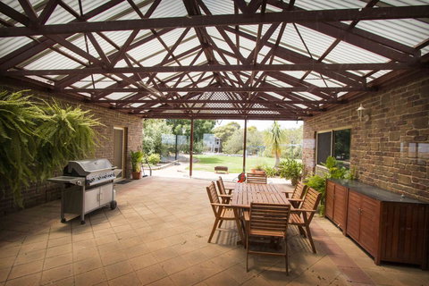 Limestone Ridge - Accommodation Kalgoorlie 1