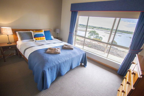 Limestone Ridge - Accommodation Kalgoorlie 10