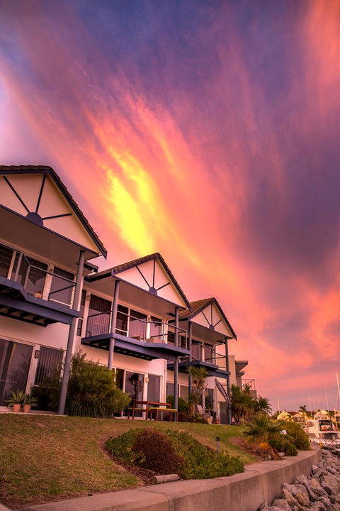 Marina Reflections - Accommodation Kalgoorlie 6