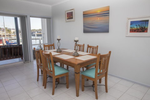 Marina Reflections - Accommodation Kalgoorlie 4
