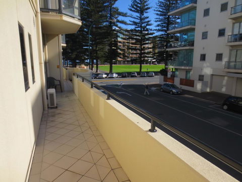Holdfast Shores Apartments - Accommodation Kalgoorlie 13