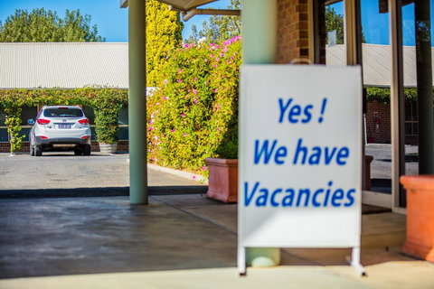 Country Roads Motor Inn Naracoorte - Accommodation Kalgoorlie 22