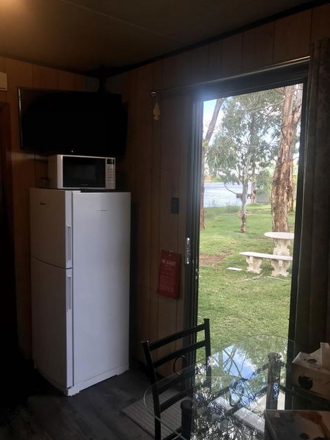 Murray Bridge Riverview Cabin - Accommodation Kalgoorlie 3