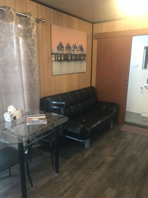 Murray Bridge Riverview Cabin - Accommodation Kalgoorlie 5