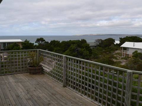 Lantauanan - The Lookout - Accommodation Kalgoorlie 8