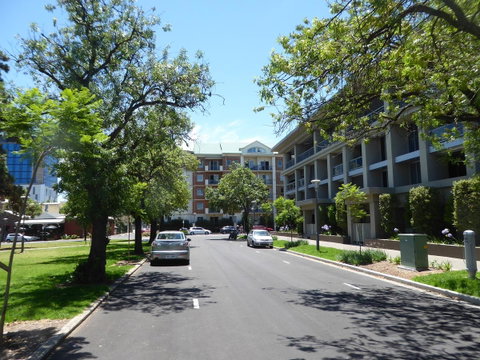 ADELAIDE CENTRAL APARTMENT - 3BR, 2BATH & CARPARK - Accommodation Kalgoorlie 33