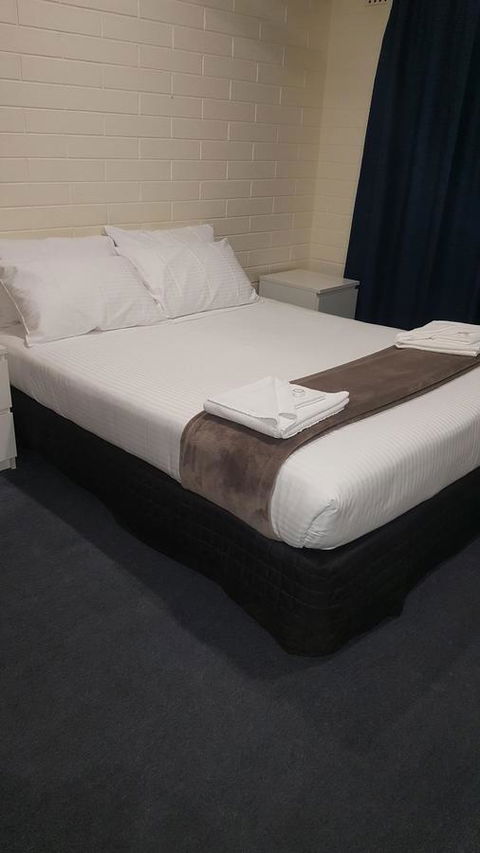 Lockleys Hotel - Accommodation Kalgoorlie 6