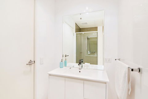 Stylish And Comfortable, Views Over Gouger St! - Accommodation Kalgoorlie 15