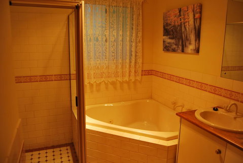 A Secret Treasure - Accommodation Kalgoorlie 10