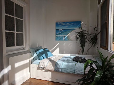 Glenelg 3 Bedroom Apartment - Accommodation Kalgoorlie 6