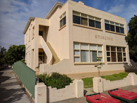 Glenelg 3 Bedroom Apartment - Accommodation Kalgoorlie 30