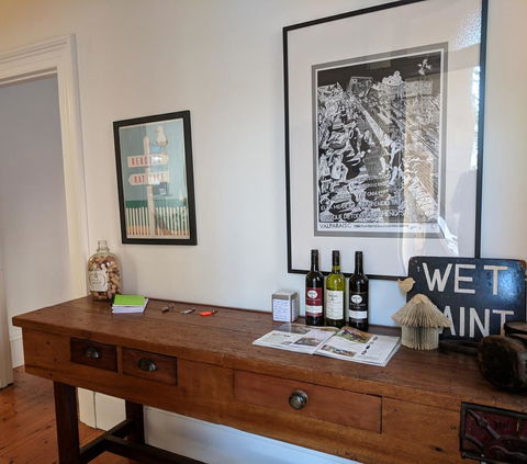 Glenelg 3 Bedroom Apartment - Accommodation Kalgoorlie 10