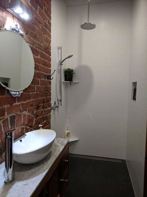 Glenelg 3 Bedroom Apartment - Accommodation Kalgoorlie 21