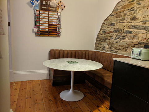 Glenelg 3 Bedroom Apartment - Accommodation Kalgoorlie 15