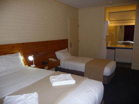 The Wine Vine Hotel - Accommodation Kalgoorlie 2