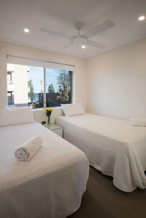 Stylish 3 Bedroom Beachview Apartment - Accommodation Kalgoorlie 11