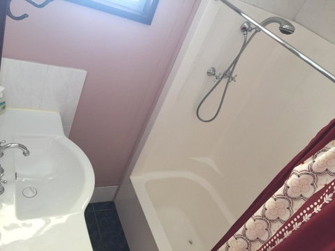 Clare Valley Cabins - Accommodation Kalgoorlie 19
