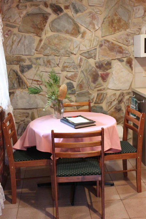 Langmeil Cottages - Accommodation Kalgoorlie 1