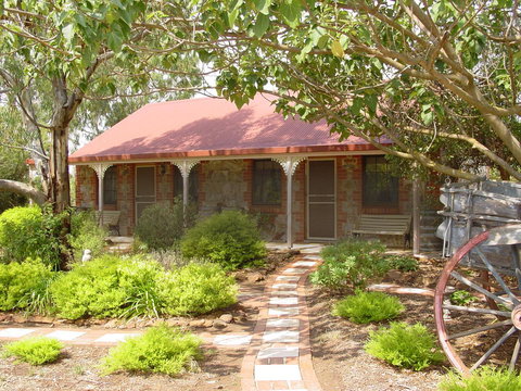 Langmeil Cottages - Accommodation Kalgoorlie 9