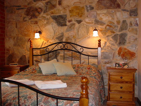 Langmeil Cottages - Accommodation Kalgoorlie 11