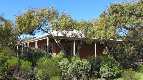 Edge Of Innes - Accommodation Kalgoorlie 0
